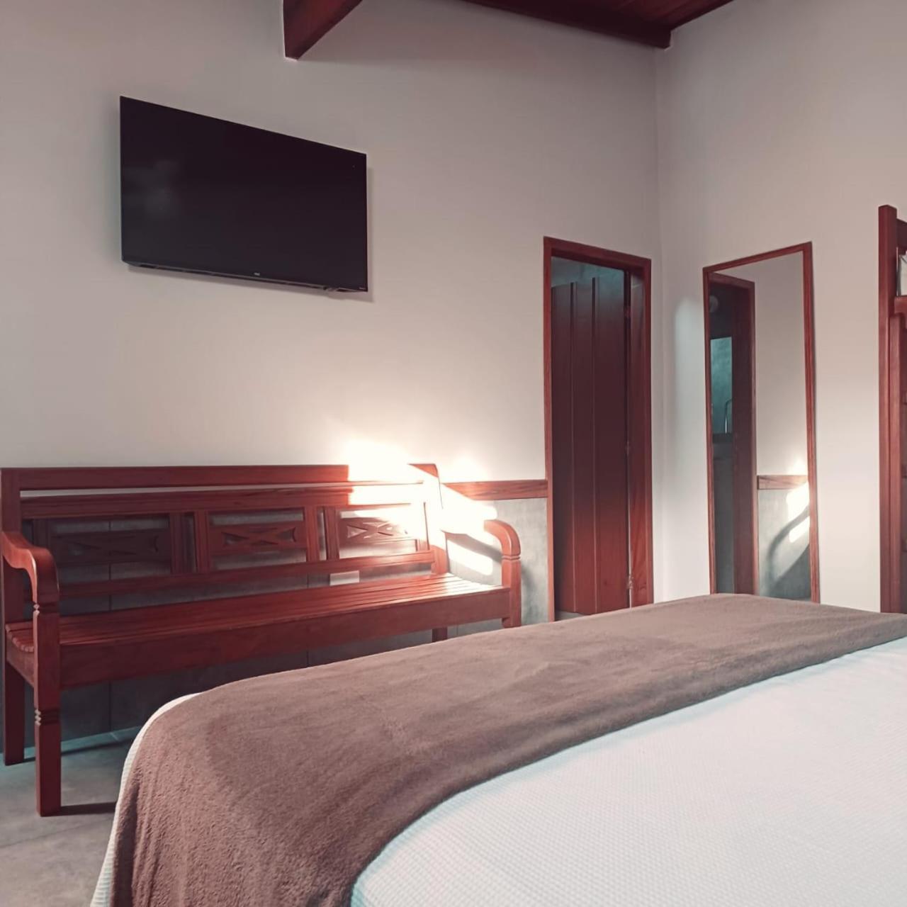 Suites Estou De Ferias パラチ エクステリア 写真